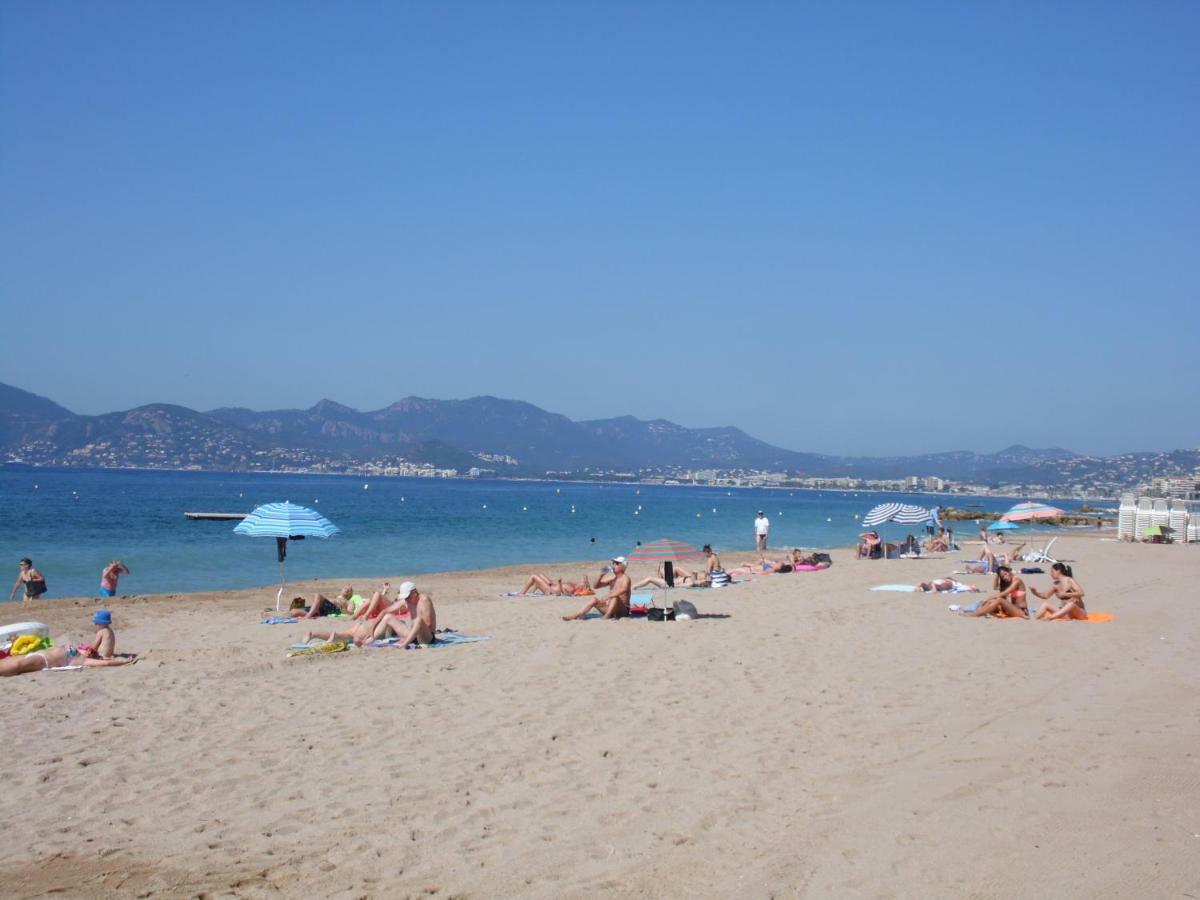 Cannes Plage 2Mn/45M2/Vue Mer/Inernet/Clim/Parking Prive Buitenkant foto